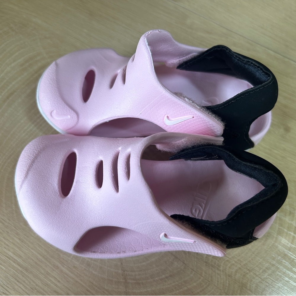 Nike Sunray Protect 3 (Toddler) light pink, 8 Toddler, water shoes, pool shoes